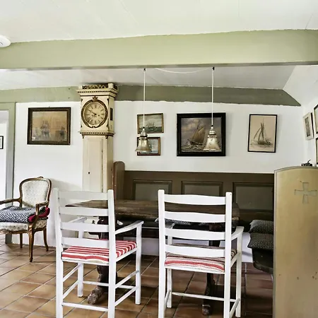 Unique Summer House With Seaweed Roof On Holiday home *