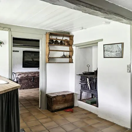 Unique Summer House With Seaweed Roof On Holiday home Laeso